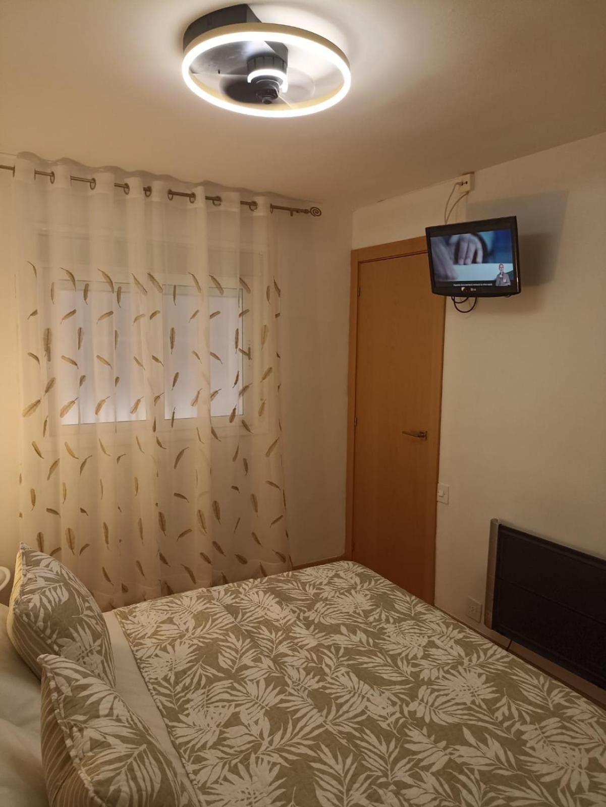 Brisas Del Mar Apartment Salou Bilik gambar